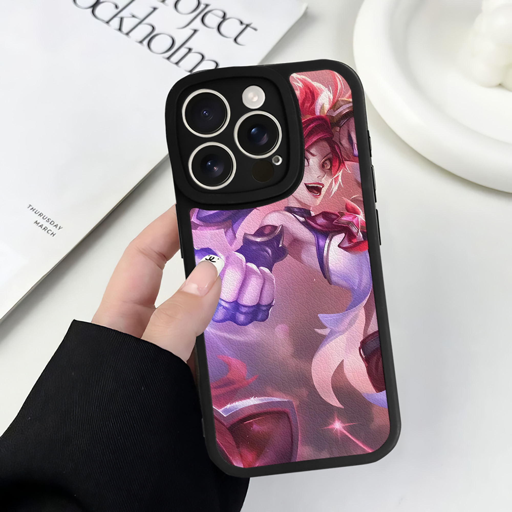 リーグ・オブ・レジェンド League of Legends LOL 【iPhone 16シリーズ対応】シリコンスマホケース（レザー調） 材質：シリコン